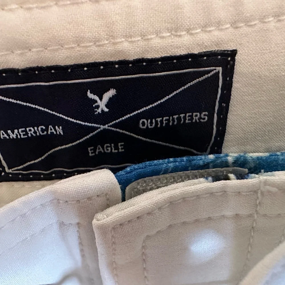 American Eagle Men’s Small Swim Blue White Palm-Print Board Shorts - 10”